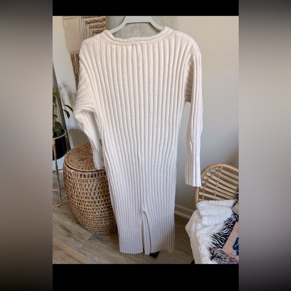 Midi Sweater Dress med - Picture 3 of 3